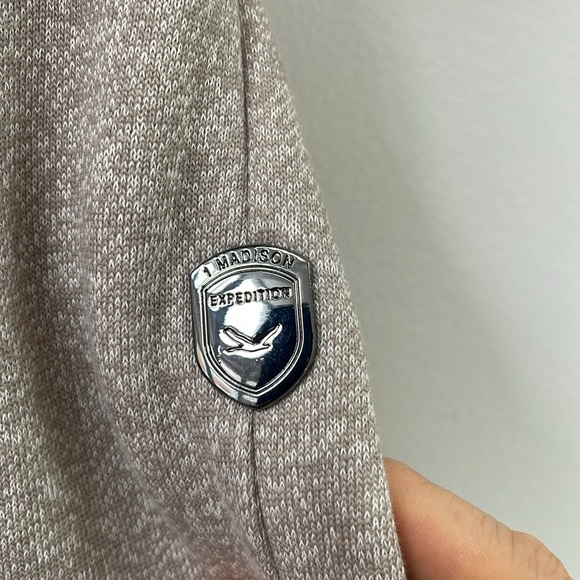 1 MADISON EXPEDITION exclusive collection - Picture 14 of 17